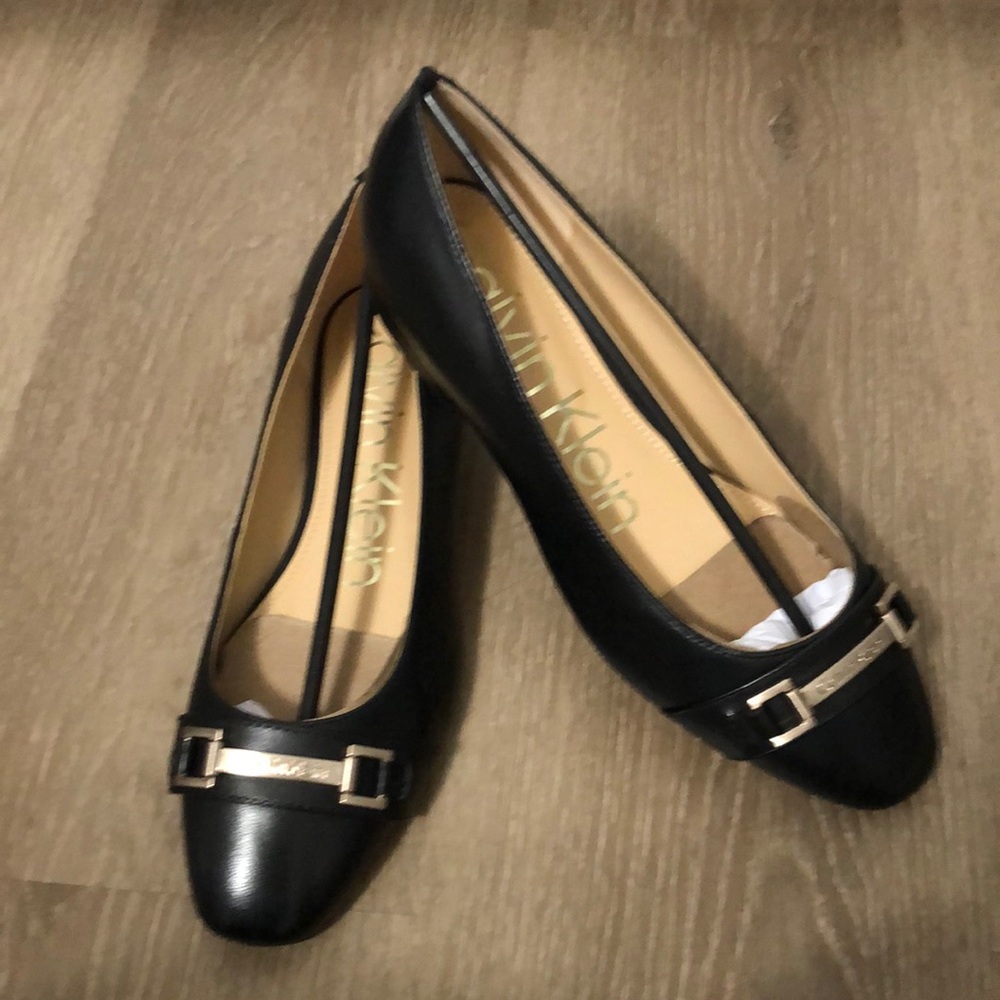Women’s shoes